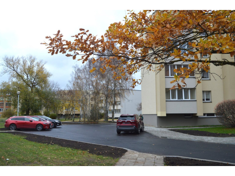 Kviečiame gyventojus teikti pasiūlymus dėl daugiabučių gyvenamųjų namų kiemų infrastruktūros gerinimo 2027 metais