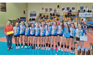 Palangos sporto centro U17 merginų tinklininkės iš Daugpilio parsivežė bronzos medalius