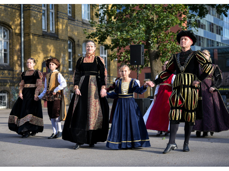 Klaipėdos Karalienės Luizės jaunimo centras – jaunųjų talentų namai