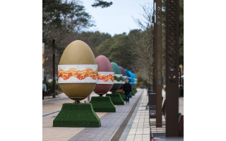 Palanga pasineria į Velykų nuotaiką: centrinėje gatvėje išdygo eilė margučių