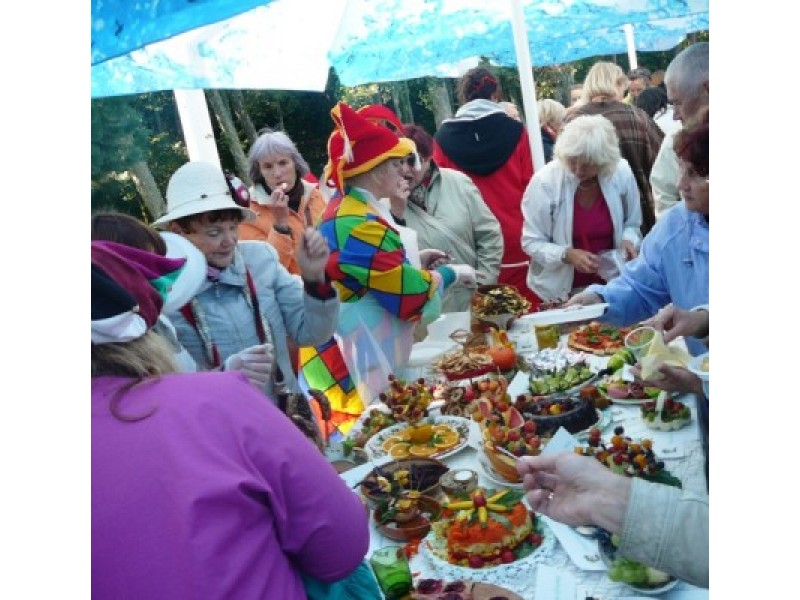 Palanga rengiasi tradicinei Tūkstančio stalų šventei