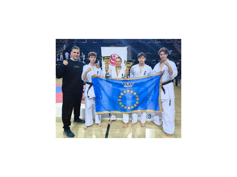 Karate kiokušin „Shodan“ mokykla išlaikė stipriausios Lietuvos komandos vardą