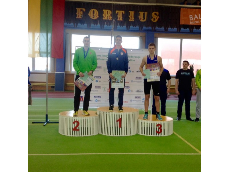 Mantas Stonkus pasipuošė bronzos medaliu. Palangos SC nuotr.