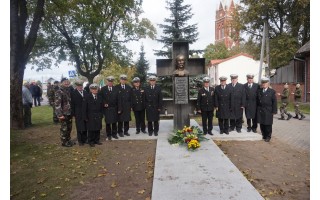 Palangos  „Jūrų šauliai“ dalyvavo paminklo Vladui Putvinskiui Putviui atidarymo iškilmėse Kelmėje