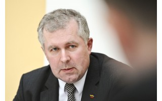 TS-LKD Prezidiumo narys Arvydas Anušauskas: „Baikite juokauti – Veronikos Skeberdytės partija neproteguoja“ (SKAITYKITE VISĄ STRAIPSNĮ RYTOJAUS „PALANGOS TILTE“)