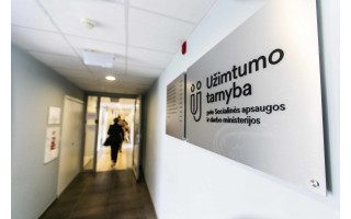 Ukrainiečiai Lietuvoje: norinčiųjų dirbti daugiau, nei siūlomų darbų 