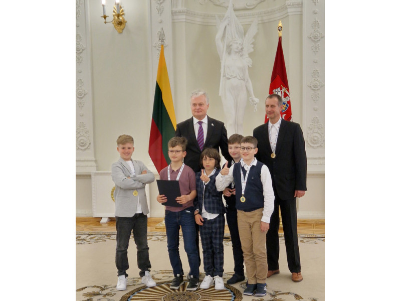 Palangos „Baltijos‘‘ pagrindinės mokyklos mokiniai – trečiąkart Prezidentūroje