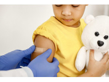 Specialistai tvirtina, kad atsisakymas ar atidėjimas profilaktiškai skiepyti vaikus gali grąžinti sunkius užkrečiamųjų ligų atvejus. Nuotr. freepik.com