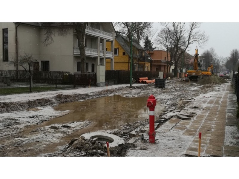 Intensyviai tvarkoma Maironio gatvė, sutvarkius ją kapitaliai, tiek gyventojams, tiek svečiams bus patogiau.