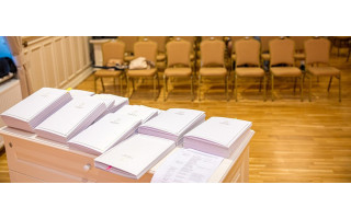 Geriausiai besimokantiems bei aukščiausių pasiekimų užklasinėje veikloje turintiems Palangos moksleiviams įteiktos piniginės premijos