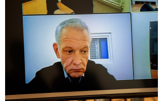 Masiulis knygoje teigia sulaukęs Nausėdos prašymo padėti įdarbinti jo sūnėną