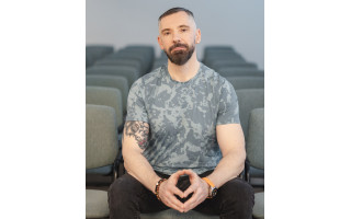 Apie pašnekovą anglą, didelį pagyrų puodą, brazilę Gabrielę, kuri nemoka rusiškai, Palangos vėją ir redaktorių, kurio žmoniškumu suabejojo karate klubo direktorė