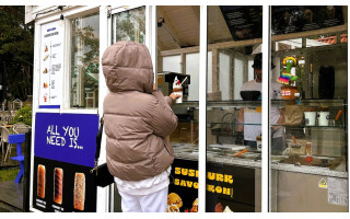 Palangoje dirbantis gruzinas atidarė išskirtinį kioską: čia jau nusidriekia eilės