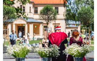 Valstybės diena Palangoje – kartu su šeimomis į viduramžių pikniką