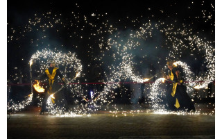 Tarptautinis Klaipėdos festivalis: migruojančioje scenoje - pasaulinė šokio spektaklio premjera, muzikos šou, spalvinga fejerija ir „Carmina Burana“