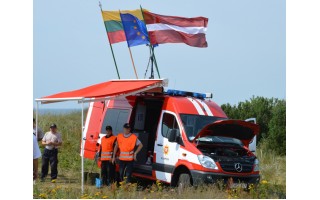 Lietuvos ir Latvijos ugniagesiai gelbėtojai Baltijos pakrentėje išbandė naują techniką