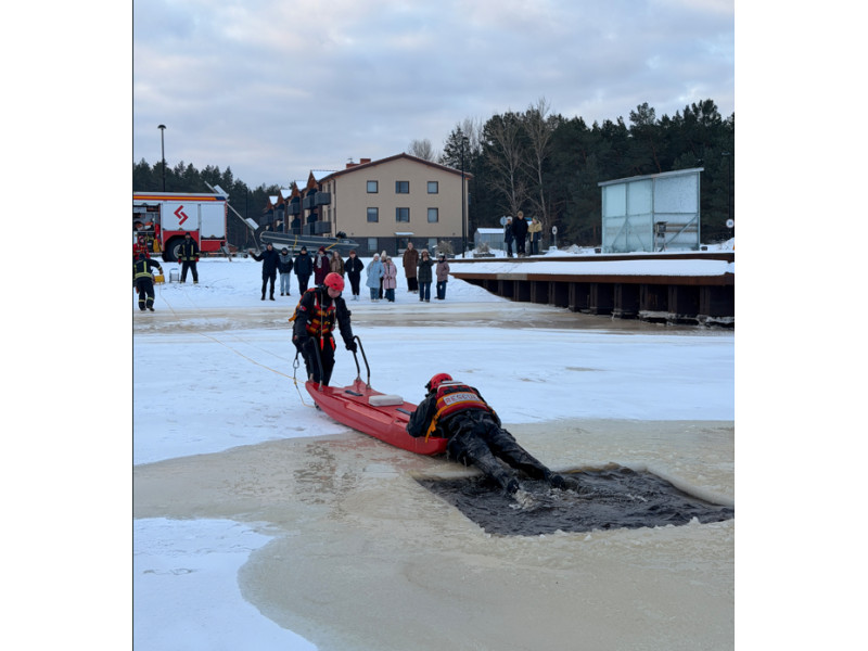 Organizavo prevencinį susitikimą su Palangos Šventosios pagrindinės mokyklos moksleiviais
