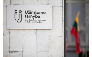 Užimtumo tarnyba: ekonomikos sukrėtimai nesumažino darbo jėgos poreikio 