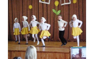 „Šeimos, meno ir sporto glėby“ sukvietė Šventosios bendruomenę