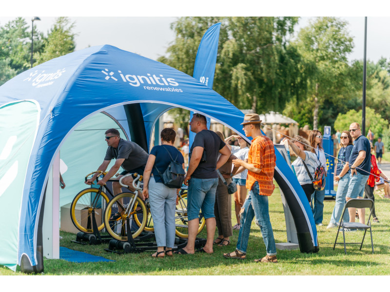 „Ignitis renewables“ Žvejų šventėje Šventojoje kvietė pažinti vėjo energetiką 