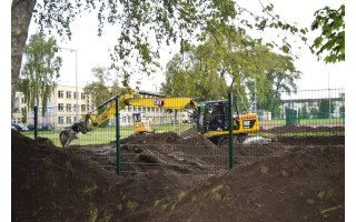 Atnaujinamas Vlado Jurgučio progimnazijos sporto aikštynas