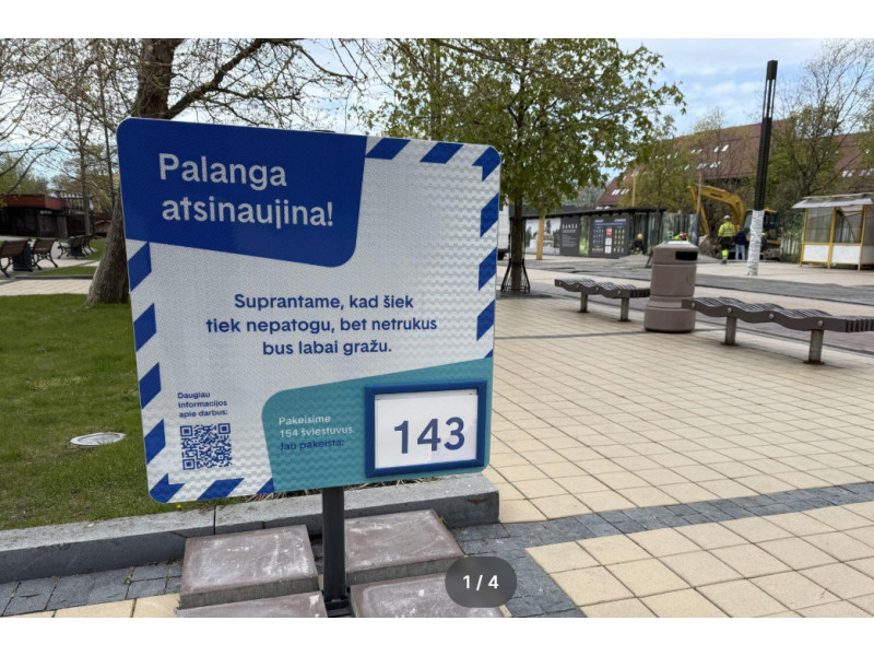 Palangos Basanavičiaus gatvėje keičiami šviestuvai. NUOTRAUKOS: DELFI
