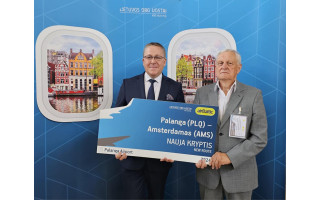 Iš Palangos į Amsterdamą pirmajam skrydžiui pakilo airBaltic lėktuvas