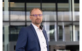 Internete šeimininkauja botai: daugiau nei pusę turinio jau generuoja DI