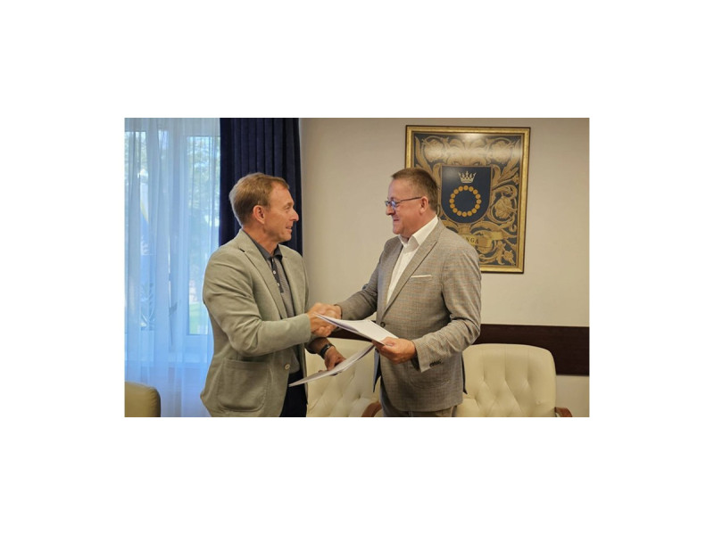 Palangos miesto savivaldybėje pasirašyta sutartis su Lietuvos lengvosios atletikos federacija