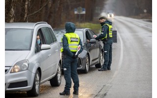 Palangoje gruodžio 26 d. patikrinta 2130 automobilių, neįleista 55, surašyta 11 protokolų už KET pažeidimus