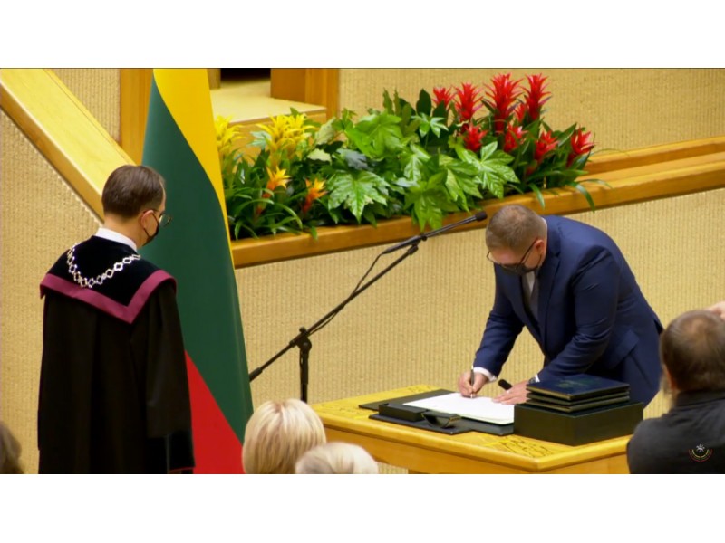 Seime prisiekia Mindaugas Skritulskas