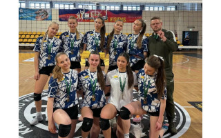 Lietuvos mokyklų žaidynių merginų tinklinio finalinį etapą laimėjo Palangos gimnazistės