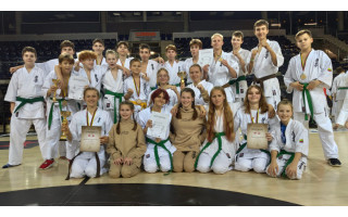 Palangos Kyokushin Karate mokyklos “Shodan” sportininkai iškovojo 3 aukso, 6 sidabro ir 5 bronzos medalius Lietuvos moksleivių taurės varžybose