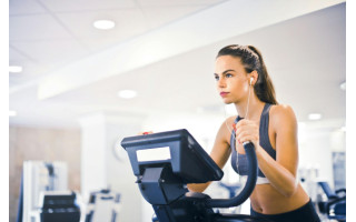 Sportas ir makiažas: didžioji dilema – dažytis ar eiti „nuogu“ veidu?