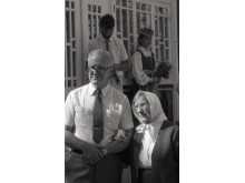 Vytautas Šliūpas ir palangiškė, pedagogė Emilija Adiklienė muziejaus atidarymo metu, 1989 m. Klaipėdos apskrities Ievos Simonaitytės viešosios bibliotekos nuotrauka