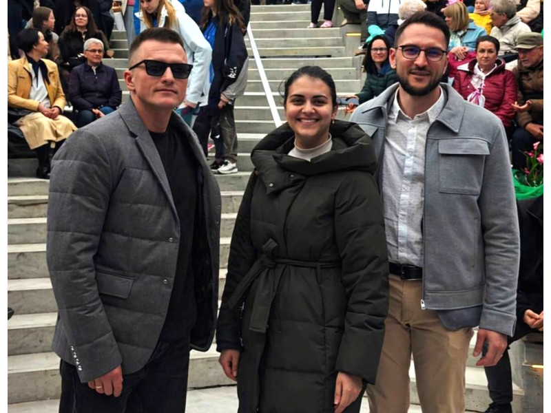 Nuotrauka iš socialinio tinklo „Facebook“. Svetlana Tučkė su „Nemuno aušra“ Palangos skyriaus pirmininku Karoliu Neimantu (dešinėje) ir buvusiu jo pavaduotoju Matu Gailevičiumi.