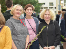 Mūsų žaviosios lituanistės Jūratė Galinauskienė, Aušra Šeštokienė ir Nijolė Šakinienė. G. Žindulienės nuotr. 