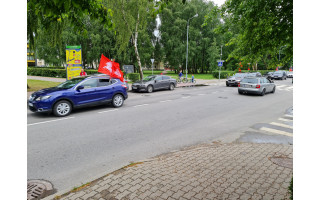 „Šeimų gynėjams" gražų šeštadienio vakarą svarbiau nei šeima buvo pasivažinėti ir patrimituoti po Palangą (PILDOMA) (FOTO GALERIJA)