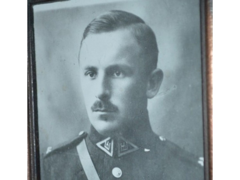1919-aisiais pirmąkart Lietuvos trispalvę iškėlęs M. Slyvauskas ilsisi Palangoje