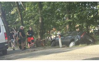 Skubantiems į Palangą teko apsišarvuoti kantrybe: dėl avarijos susidarė spūstis