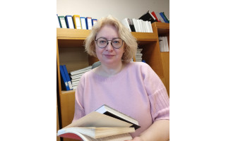 Savivaldybės kalbininkė Ramunė Klevaitytė: „Palangoje dažnai akis bado angliški paslaugų ar įstaigų pavadinimai. Vila „Žuvėdra“ man gražiau nei vila „Bella“
