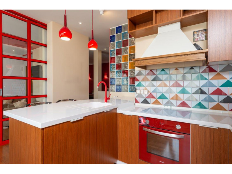 Kokių plytelių reikia, kad virtuvės sienos atrodytų gražiai?
