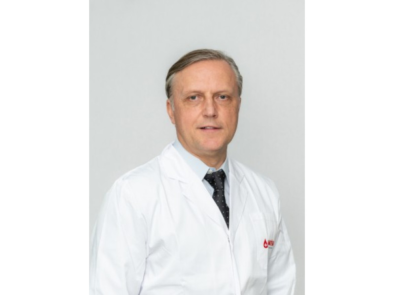 Sveikatos priežiūros tinklo „Antėja“ chirurgas Tomas Manelis