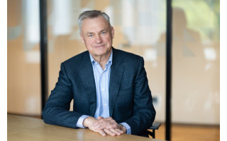 Kai valstybės laivas audringoj jūroj plaukia be krypties