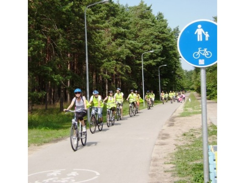 Dviratininkų pamėgtoje Palangoje – dėmesys mažųjų saugumui