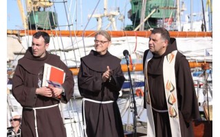 Lapkričio 15 d. Palangos koncertų salėje – nemokamas koncertas „Mažesnieji broliai – su žmonėmis ir dėl žmonių“