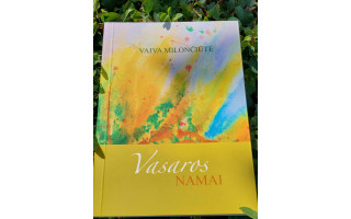 Antrąją poezijos knygelę išleidusi Vaiva Milončiūtė dažnai pagalvoja apie poezijos vakarus Palangoje