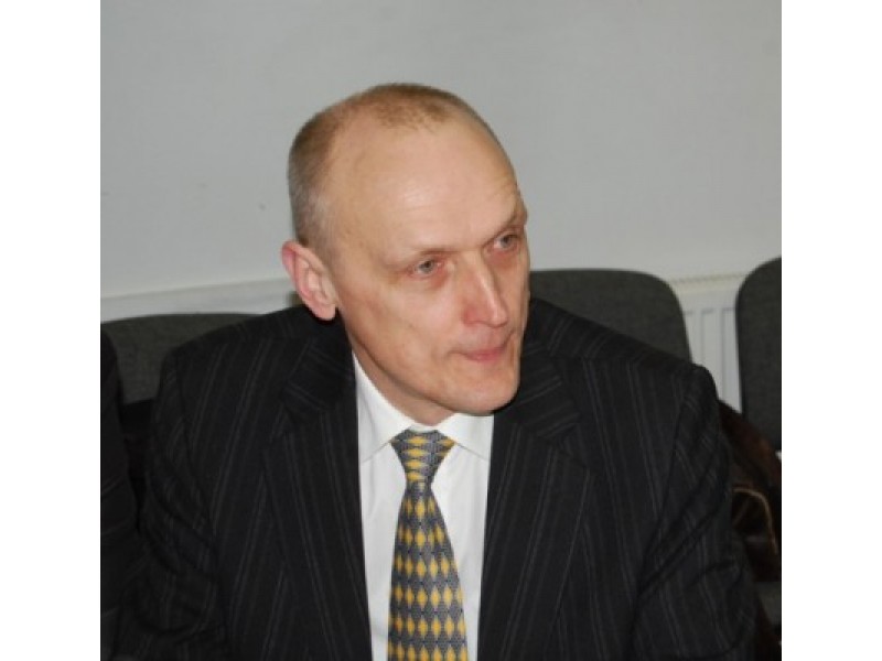 Gediminas Valinevičius, Palangos miesto Tarybos narys, gavęs mandatą joje pagal partijos Tvarka ir teisingumas sąrašą, bet neatmetantis galimybės pakeisti partiją.
