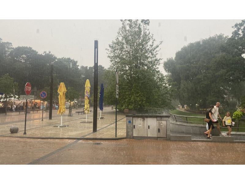 Palangą užklupo lietus. FOTO: DELFI