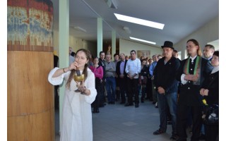 Šventojiškiai ne tik giedojo, bet ir pamatė Tautišką giesmę